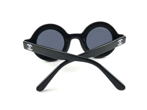 CHANEL シャネル ルージュ ココ フラッシュ リップスティック（シアーな発色