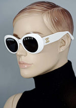 VINTAGE CHANEL 01947 94305